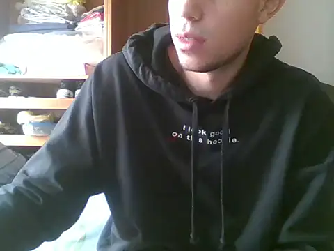 Snapshot of AnaisoVenus chatting on 12/04/24, 04:38 AnaisoVenus online show from 12/04/24, 04:38