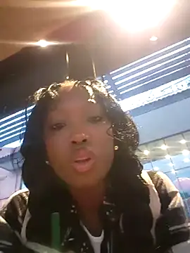 Snapshot of _Lovely1 chatting on 03/12/25, 11:12 Lovely1 online show from 03/12/25, 11:12