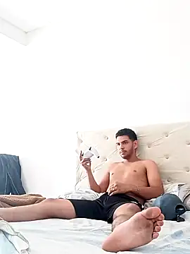 Snapshot of Melwil_ chatting on 01/07/25, 07:06 Melwil  online show from 01/07/25, 07:06