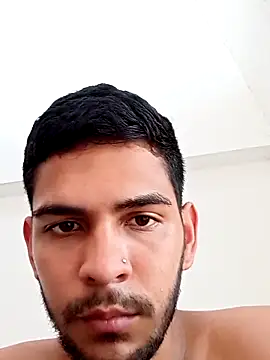 Snapshot of Melwil_ chatting on 02/22/25, 09:48 Melwil  online show from 02/22/25, 09:48