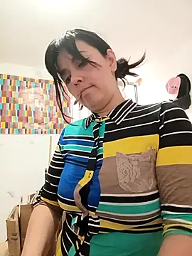 Snapshot of Tiramisu89 chatting on 03/15/26, 09:43 Tiramisu89 online show from 03/15/26, 09:43