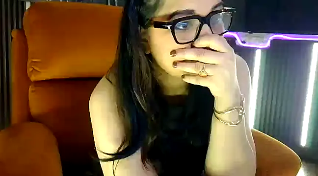 Snapshot of fabdemira chatting on 02/26/25, 08:33 fabdemira online show from 02/26/25, 08:33