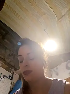 Yasmine47 online show from 10/02/25, 09:33