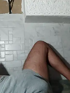 Mimoudik online show from 10/20/25, 10:10