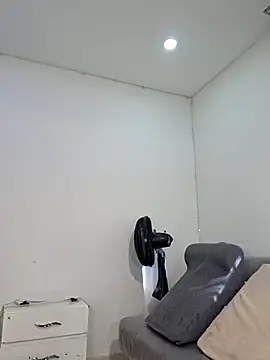 Anal Luucia online show from 06/25/26, 12:42