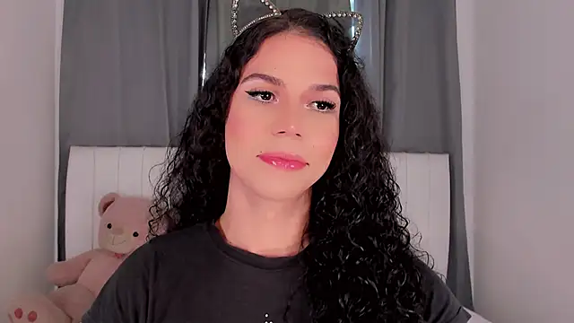 gatitavenecis online show from 10/27/25, 05:39