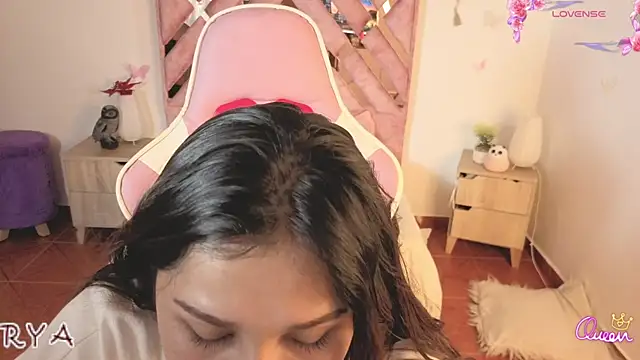 Snapshot of Diosa-afrodita chatting on 01/15/26, 04:17 Diosa-afrodita online show from 01/15/26, 04:17