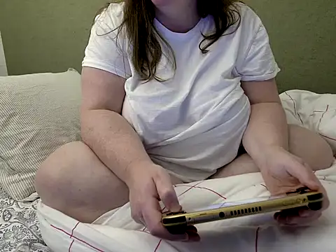 MarthaBriest online show from 11/01/25, 04:47