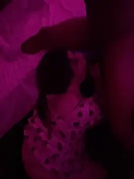 Snapshot of MaskOn_DOut chatting on 09/18/25, 07:54 MaskOn DOut online show from 09/18/25, 07:54