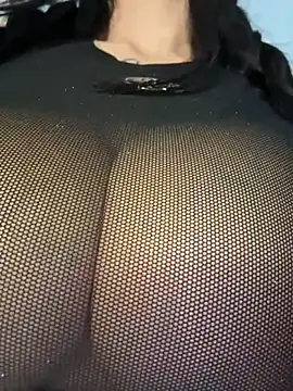 stefania lerner online show from 06/19/26, 01:37