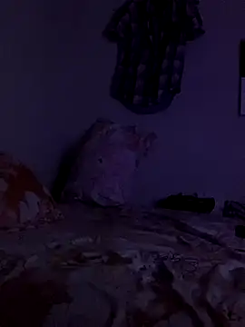 Snapshot of Johnras121 chatting on 10/02/25, 11:17 Johnras121 online show from 10/02/25, 11:17