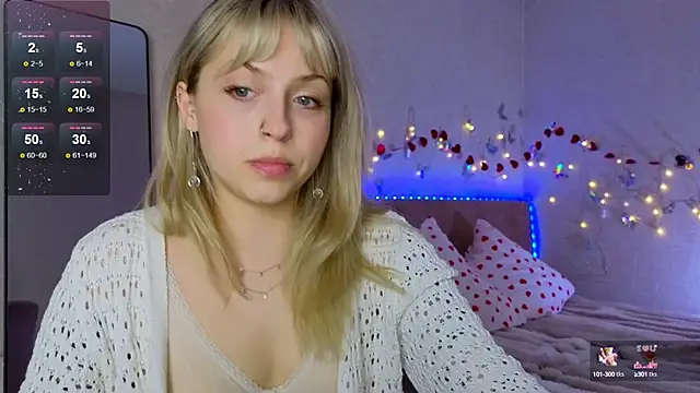 lavenderluxe online show from 02/24/25, 02:15