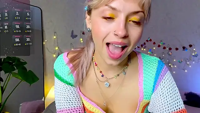 lavenderluxe online show from 09/15/25, 12:05