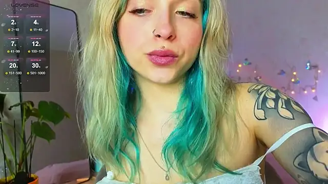 lavenderluxe online show from 12/18/25, 11:16