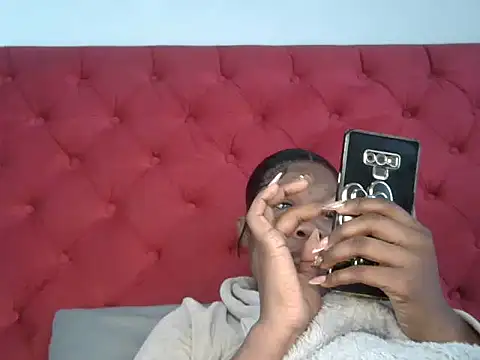 TheSweetBerry online show from 08/02/26, 06:56