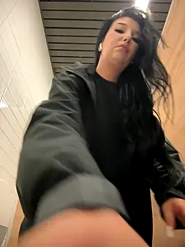 Tisha Busty online show from 11/06/25, 10:38