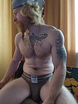 Gingerbeard40 online show from 04/18/26, 05:22