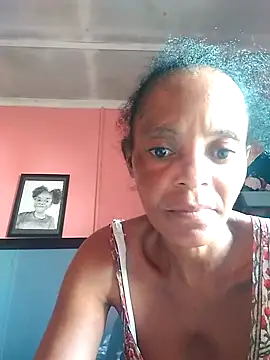 sweets 80 online show from 02/12/25, 02:43