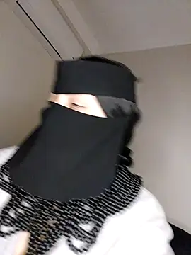 Snapshot of -Arab_milf- chatting on 02/18/25, 05:53 -Arab milf- online show from 02/18/25, 05:53