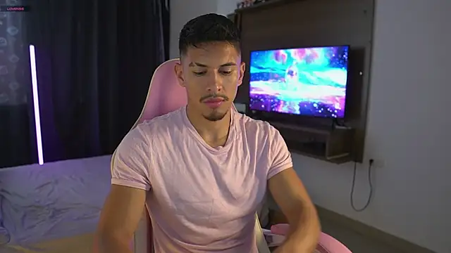 Aaronfox x online show from 05/04/26, 08:05