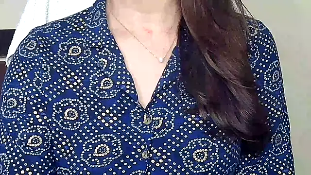 Snapshot of MIss-Naina chatting on 02/03/26, 08:30 MIss-Naina online show from 02/03/26, 08:30