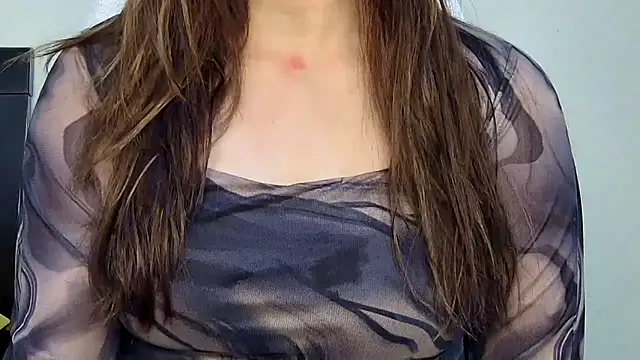 Snapshot of MIss-Naina chatting on 04/08/26, 07:52 MIss-Naina online show from 04/08/26, 07:52