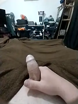 Snapshot of luluankle chatting on 10/21/25, 11:27 luluankle online show from 10/21/25, 11:27