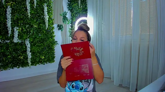 VivienCarter online show from 10/11/25, 09:52