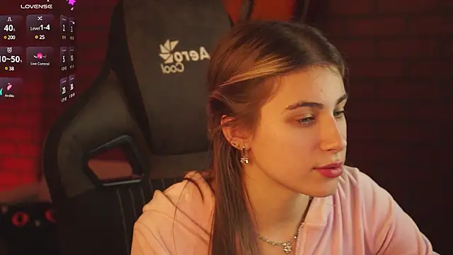 EllieCutes online show from 01/31/25, 04:06