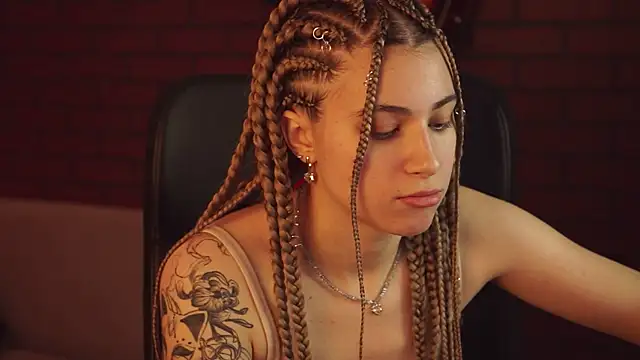 EllieCutes online show from 02/11/25, 05:26