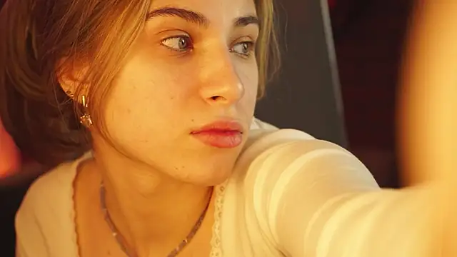 EllieCutes online show from 02/26/25, 05:20