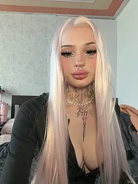 madelinexx online show from 05/15/26, 02:24