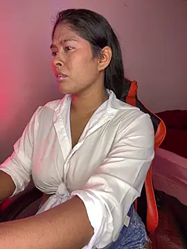 Snapshot of hurren_pasha chatting on 03/11/26, 12:44 hurren pasha online show from 03/11/26, 12:44