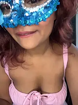 Snapshot of bad_diva chatting on 01/27/25, 08:18 bad diva online show from 01/27/25, 08:18