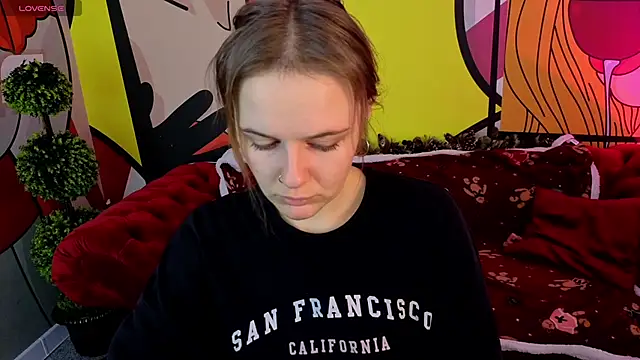 MaribelRiverr  online show from 12/14/25, 06:41