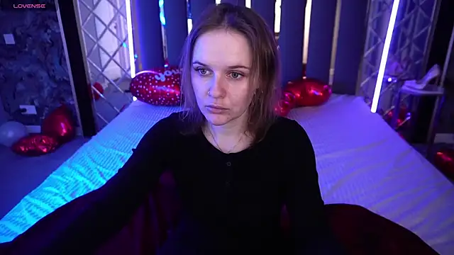 MaribelRiverr  online show from 02/22/26, 06:57