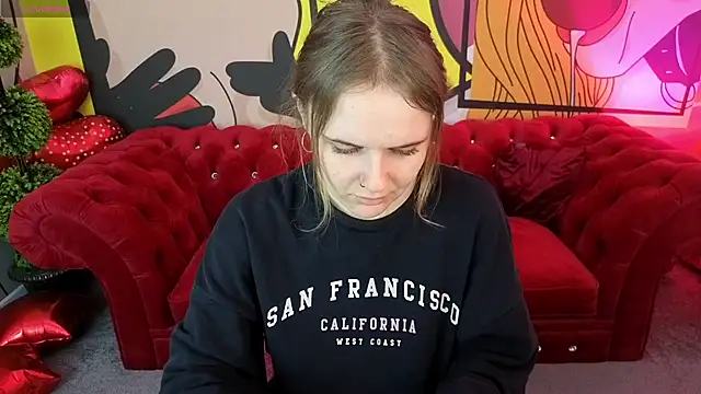 MaribelRiverr  online show from 04/27/26, 06:44
