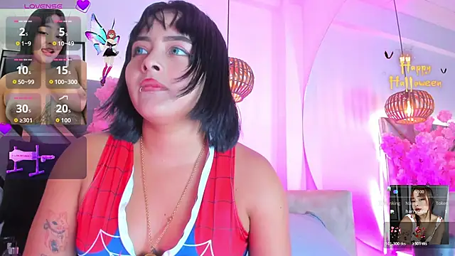 KimVelezz online show from 10/25/25, 07:19