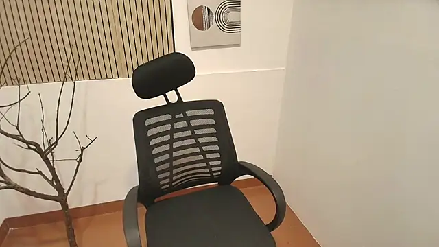 ahntony  69 online show from 06/24/26, 05:50