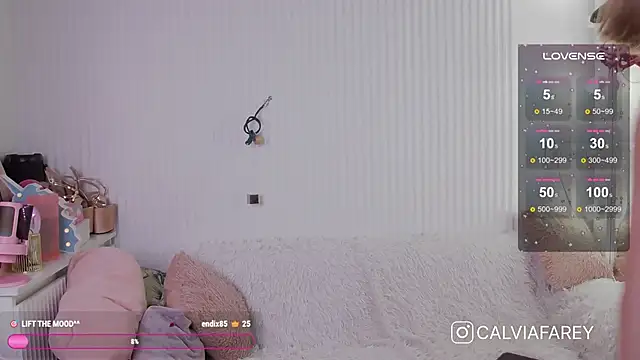 calviafarey online show from 09/22/25, 03:30