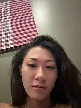 Snapshot of thai-dreamgirl chatting on 04/19/26, 10:23 thai-dreamgirl online show from 04/19/26, 10:23