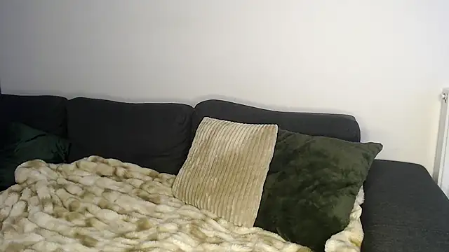 Snapshot of ElizabethAC chatting on 01/27/25, 06:41 ElizabethAC online show from 01/27/25, 06:41