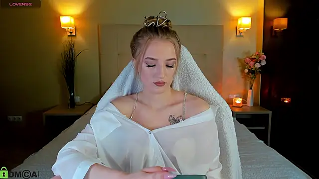 Stacy River online show from 02/18/26, 10:22