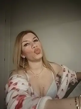 Snapshot of EvaRush chatting on 02/22/26, 05:33 EvaRush online show from 02/22/26, 05:33