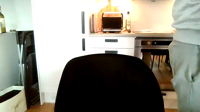 aleksergira online show from 12/11/24, 10:47