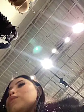 Chloe  Moon online show from 02/04/25, 01:38