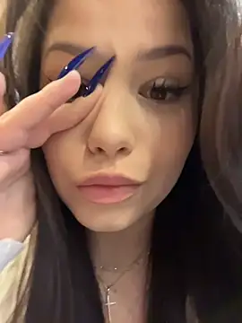 Snapshot of Chloe__Moon chatting on 02/13/26, 03:08 Chloe Moon online show from 02/13/26, 03:08