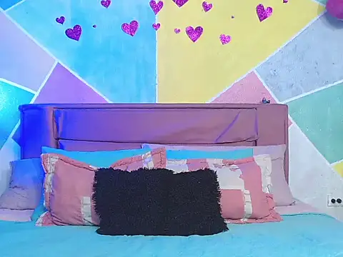 Snapshot of tylor_boy chatting on 10/09/25, 12:52 tylor boy online show from 10/09/25, 12:52