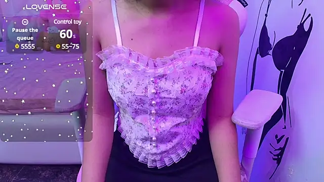 Snapshot of YourKusu chatting on 01/12/25, 10:01 YourKusu online show from 01/12/25, 10:01