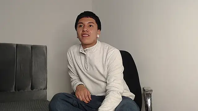 alex-lover online show from 10/02/25, 02:40